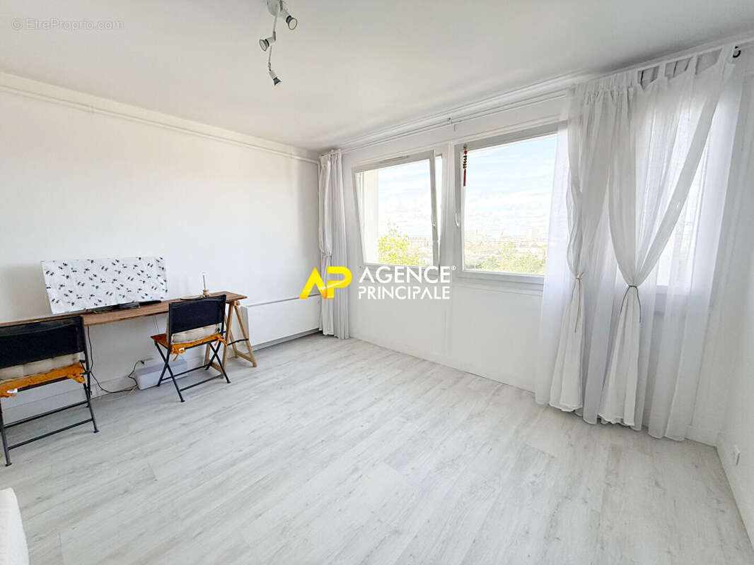 Appartement à ARGENTEUIL