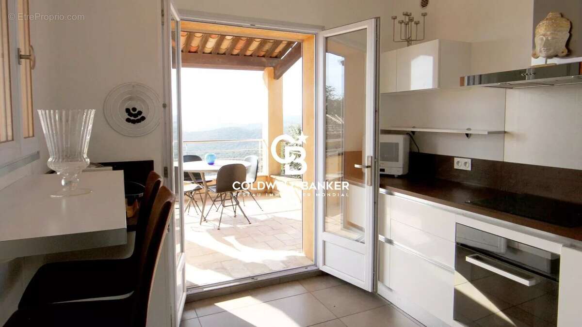 Maison à LA CROIX-VALMER