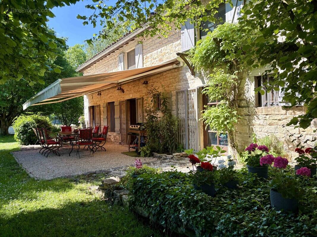 Maison à TOURNUS