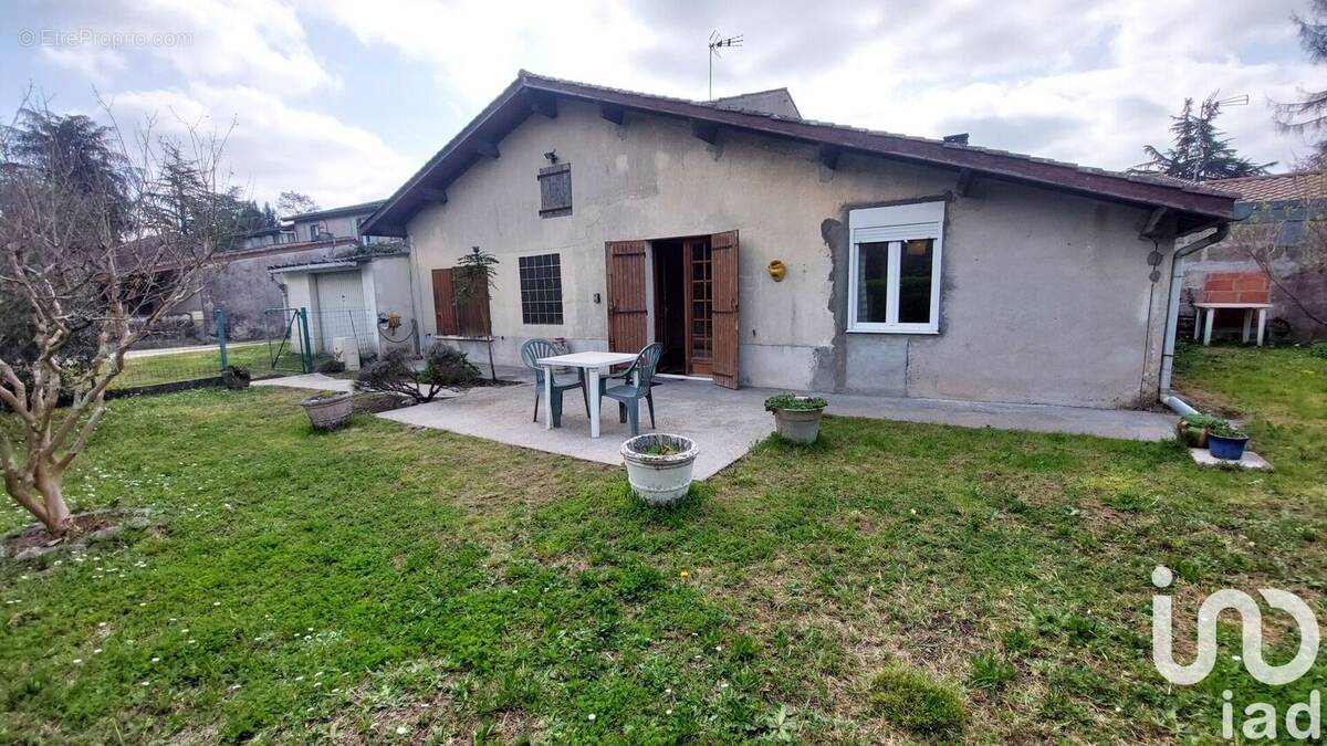 Photo 1 - Maison à LAMOTHE-MONTRAVEL