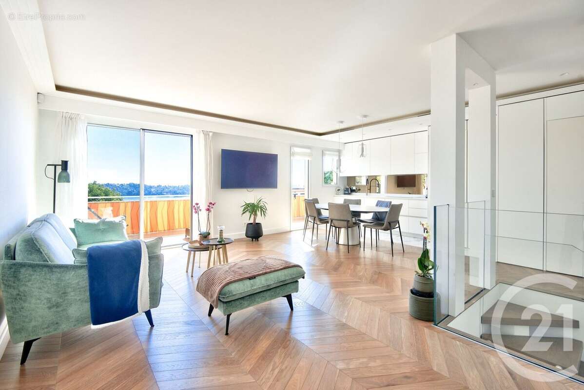 Appartement à VILLEFRANCHE-SUR-MER