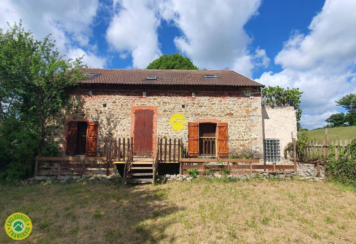 Maison à AUZANCES
