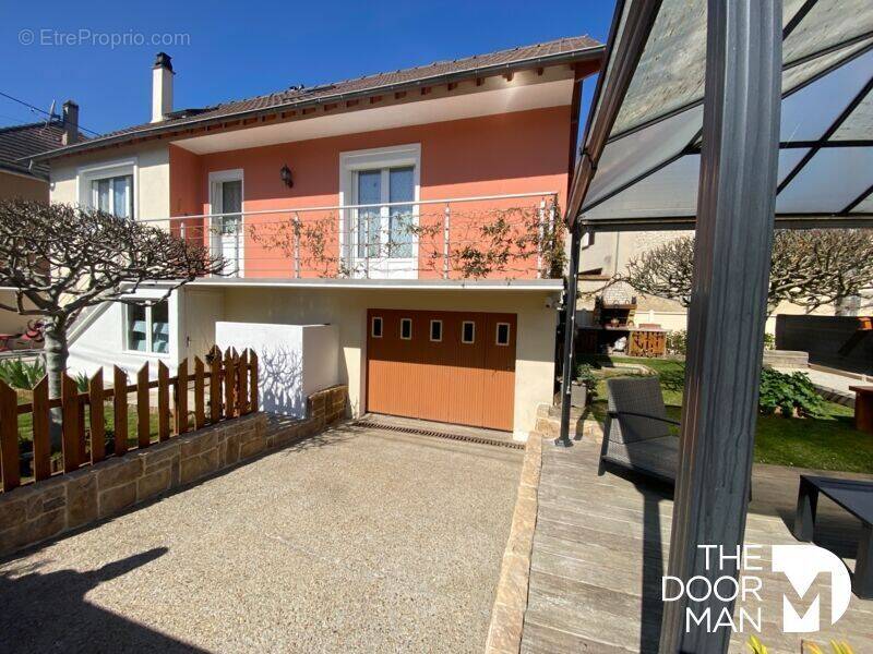 Maison à GALLARDON