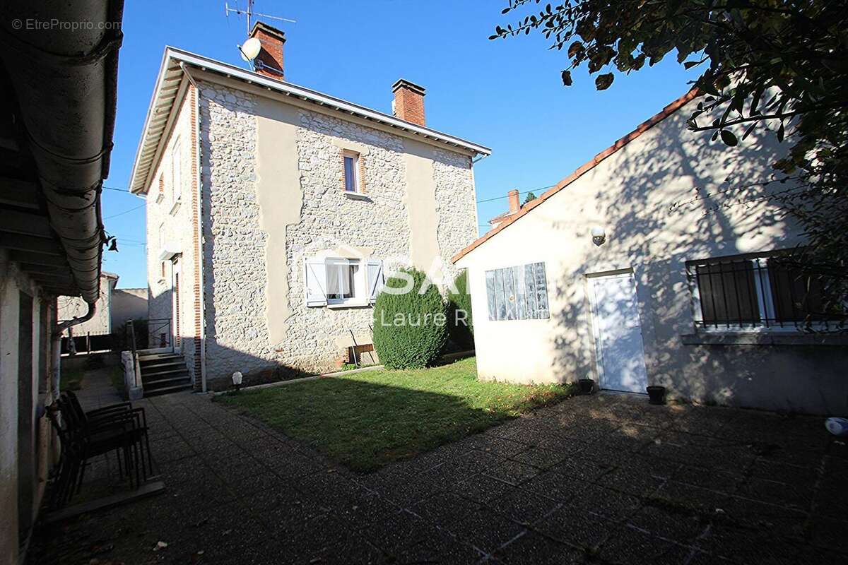 Photo 2 - Maison à GRAULHET