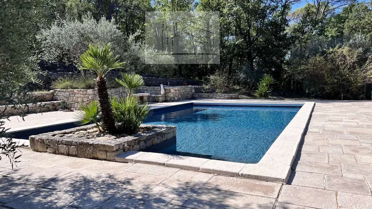 Maison à FAYENCE