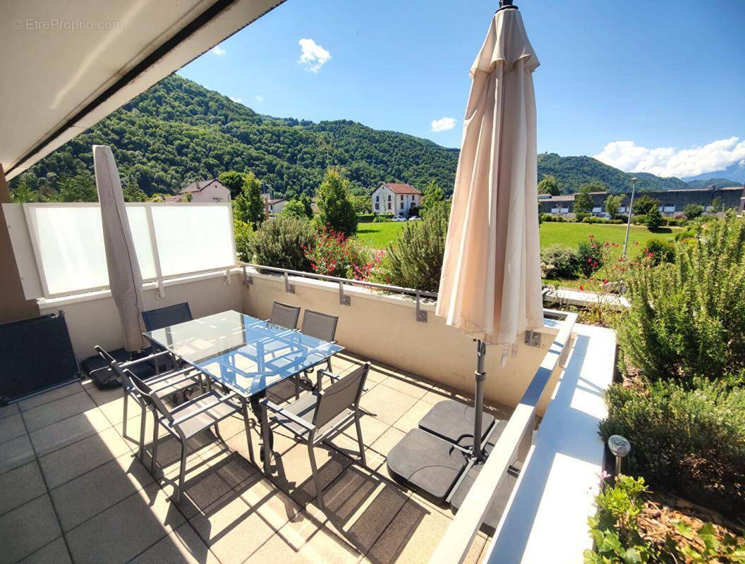 Appartement à DOMENE