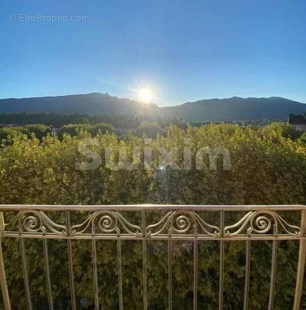 Appartement à AIX-LES-BAINS