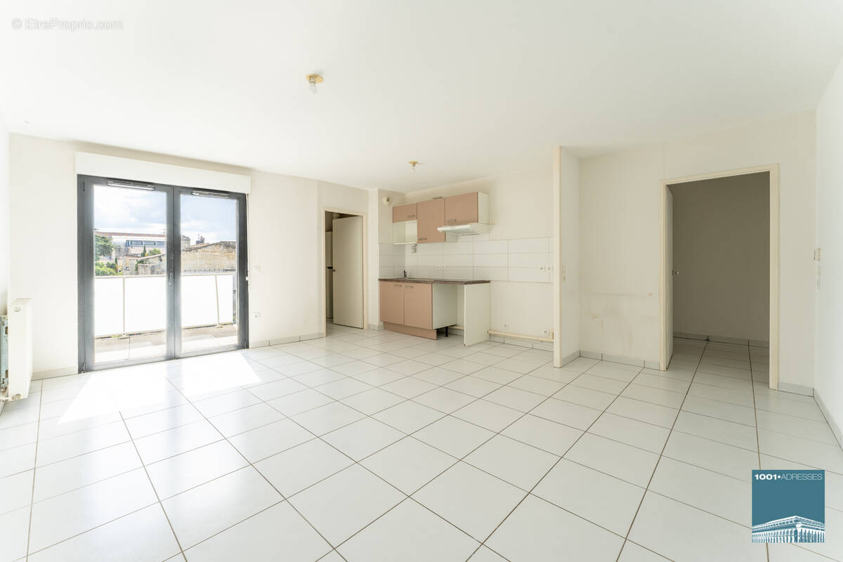 Appartement à BORDEAUX