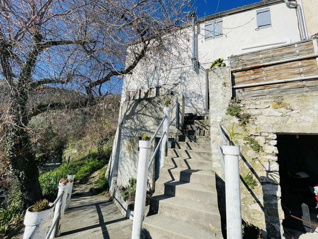 Maison à BENDEJUN