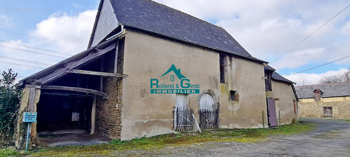Maison à NOYAL-SUR-VILAINE