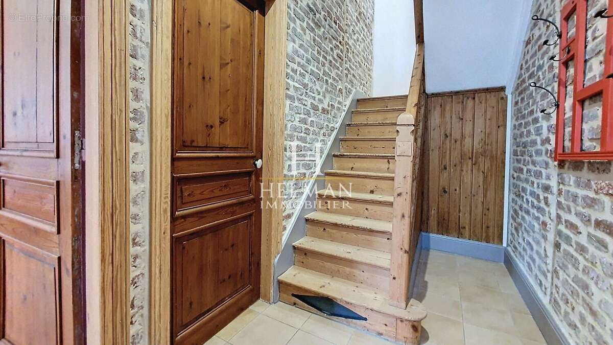 Maison à CAMIERS
