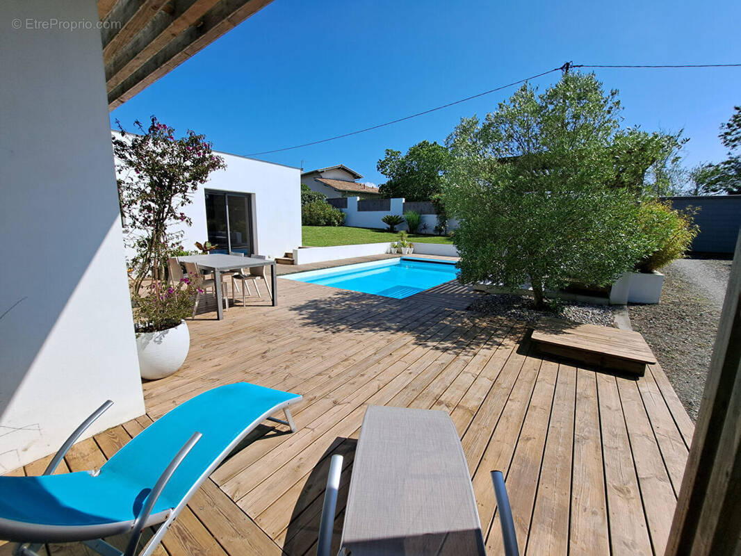 Maison à ONDRES