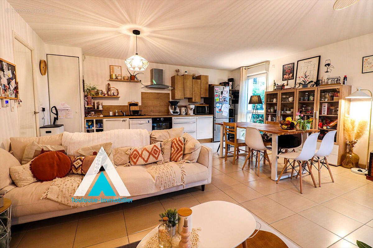 Appartement à SAINT-ORENS-DE-GAMEVILLE