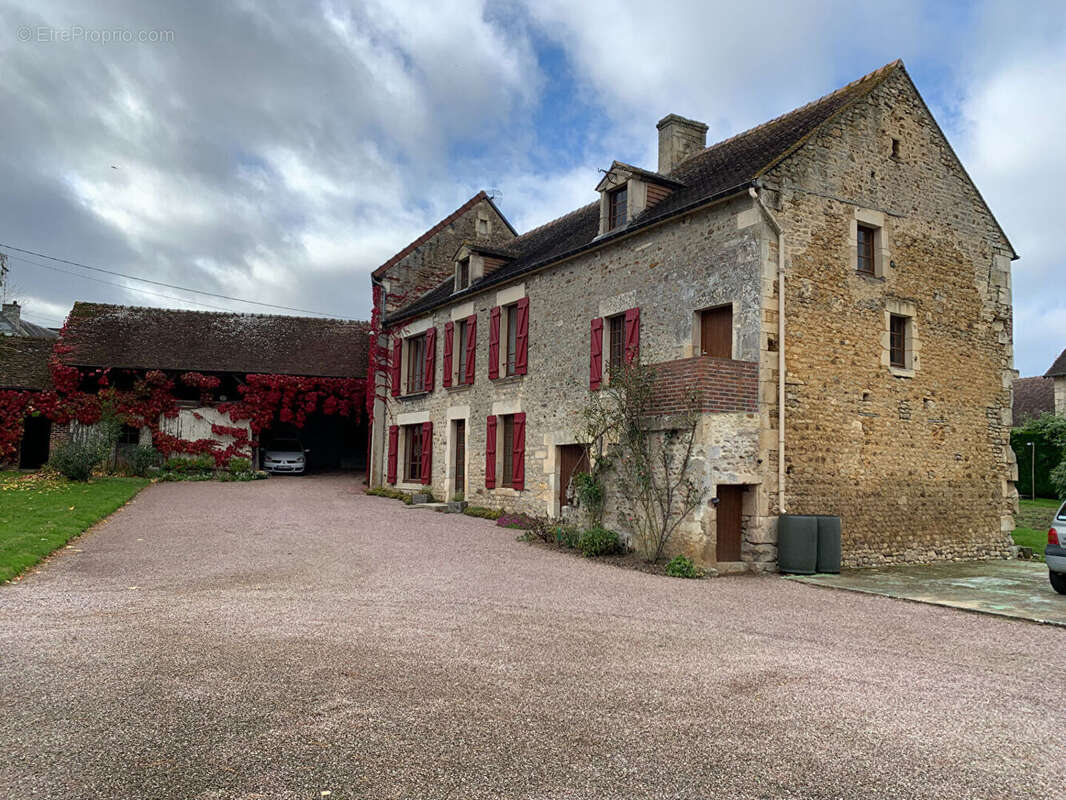 Maison à POTIGNY