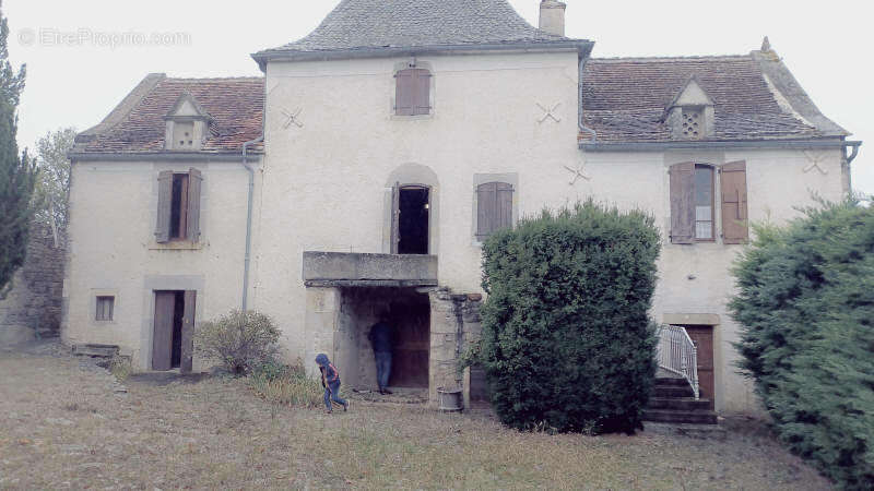 Maison à PUYLAGARDE