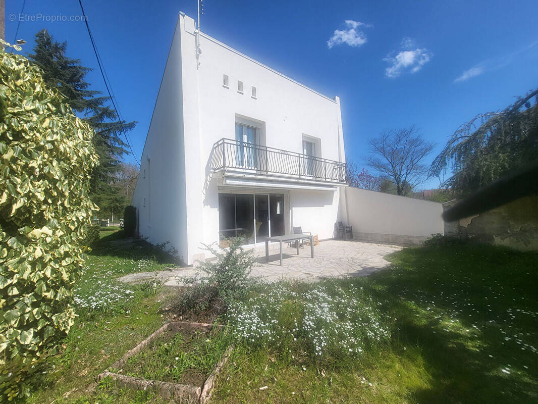 Maison à OLIVET