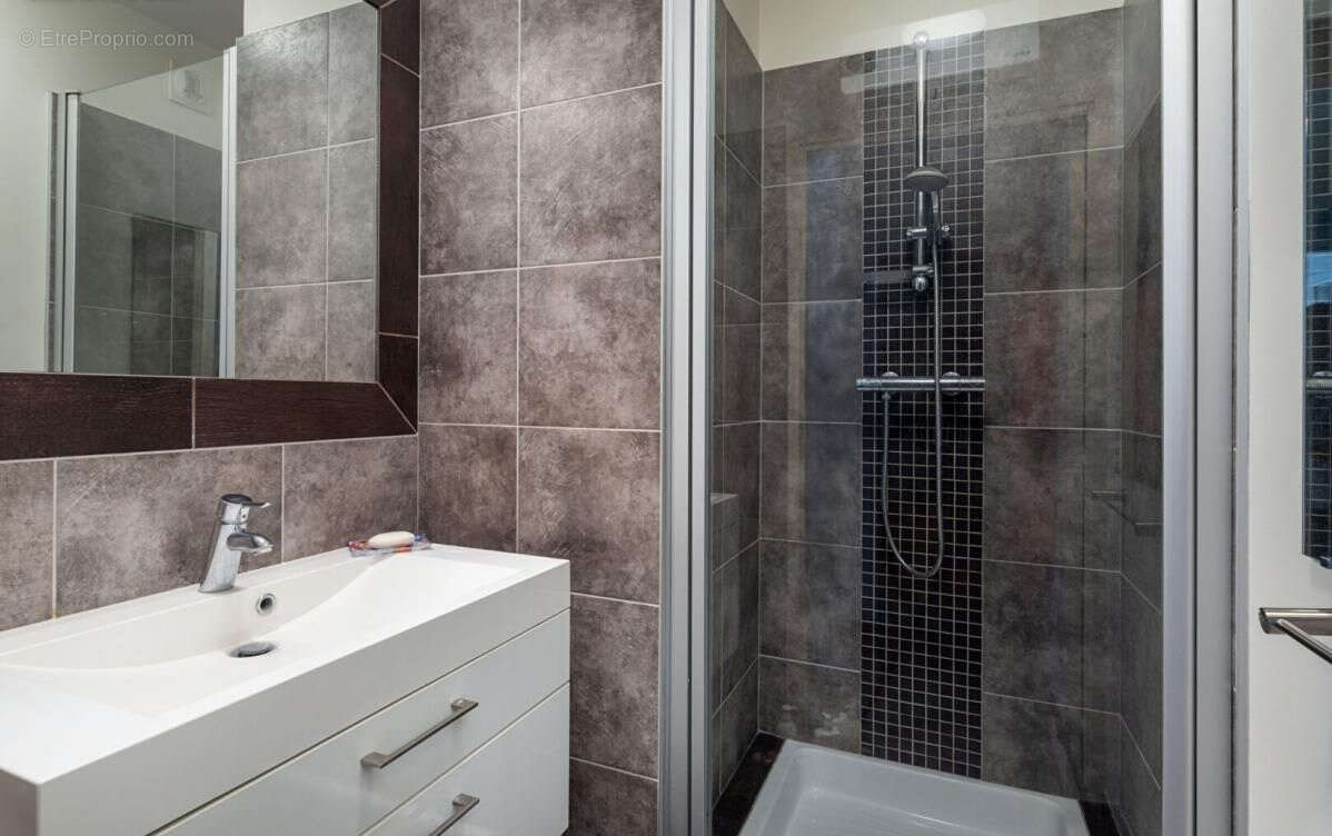 Appartement à LYON-6E