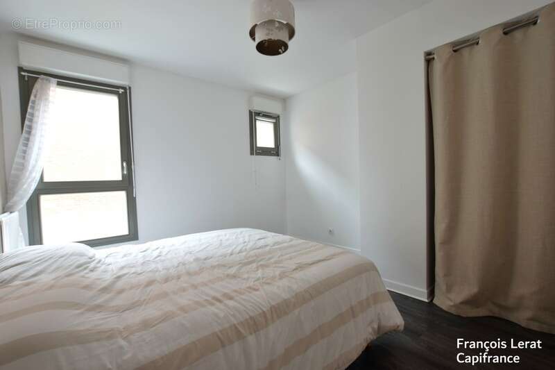 Appartement à L&#039;ILE-SAINT-DENIS