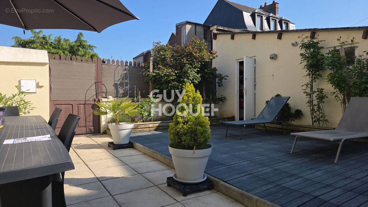 Appartement à CAUDEBEC-LES-ELBEUF
