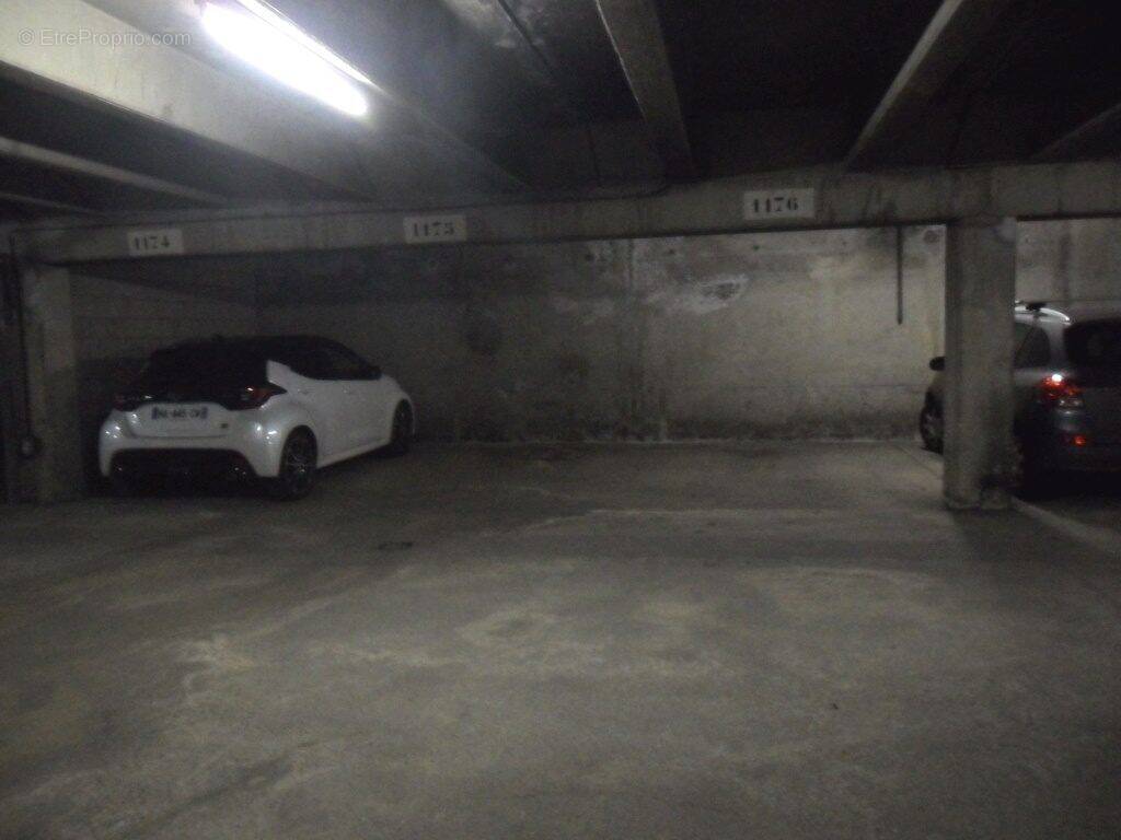 Parking à VANDOEUVRE-LES-NANCY