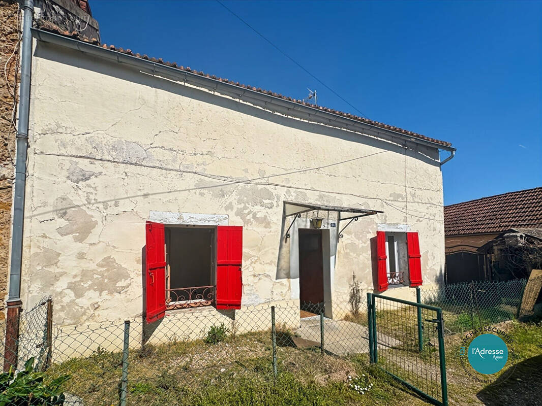 Maison à VERT-LE-PETIT