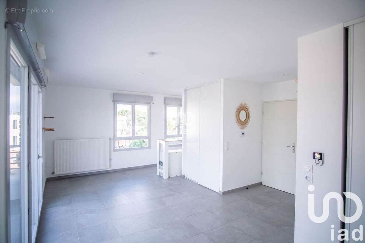 Photo 3 - Appartement à PUGET-SUR-ARGENS