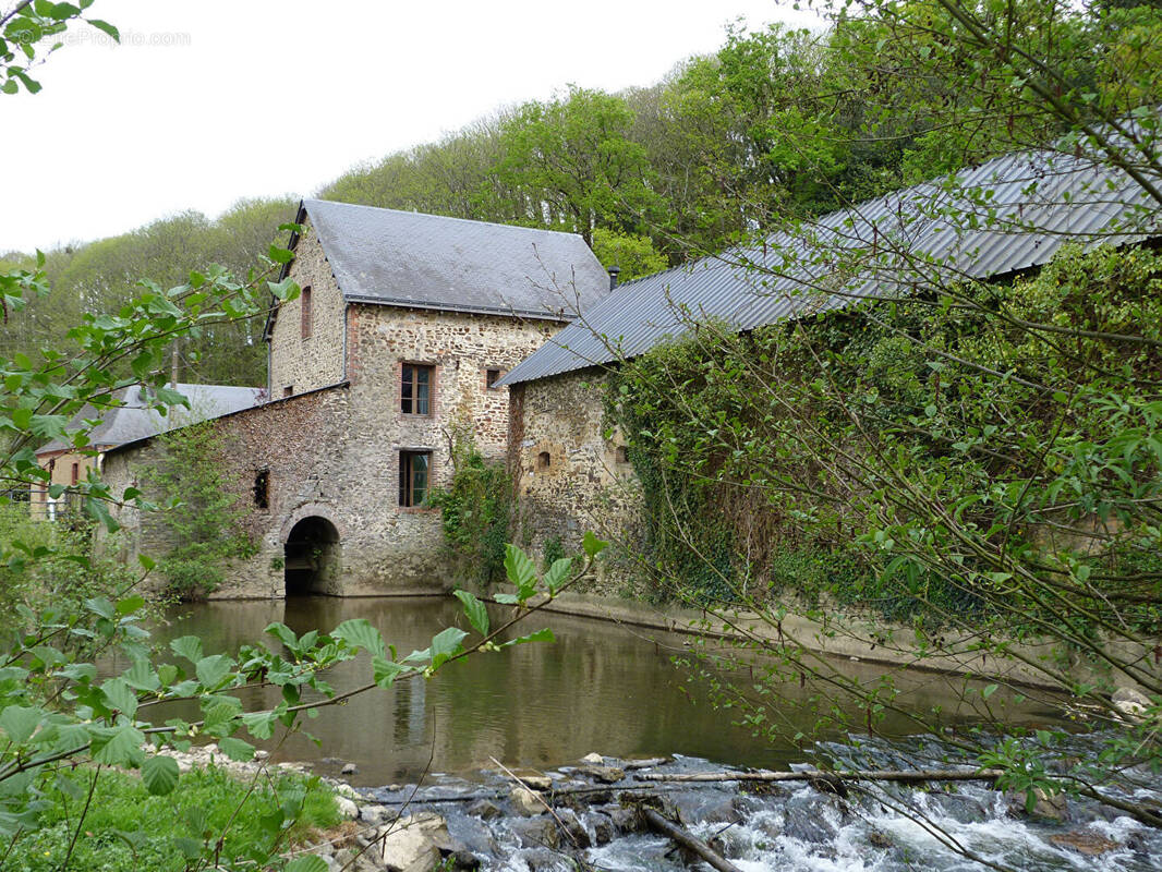 Maison à CRAON
