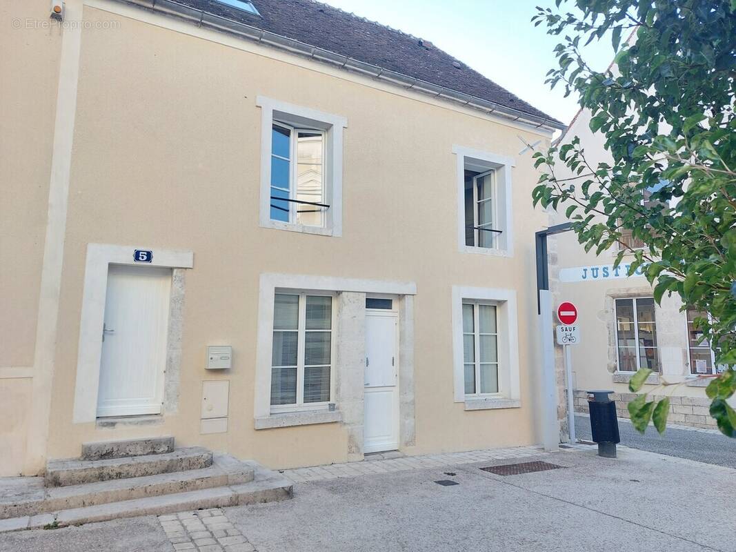 Appartement à CHATEAU-LANDON