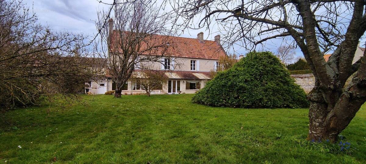 Maison à SAINT-SYLVAIN