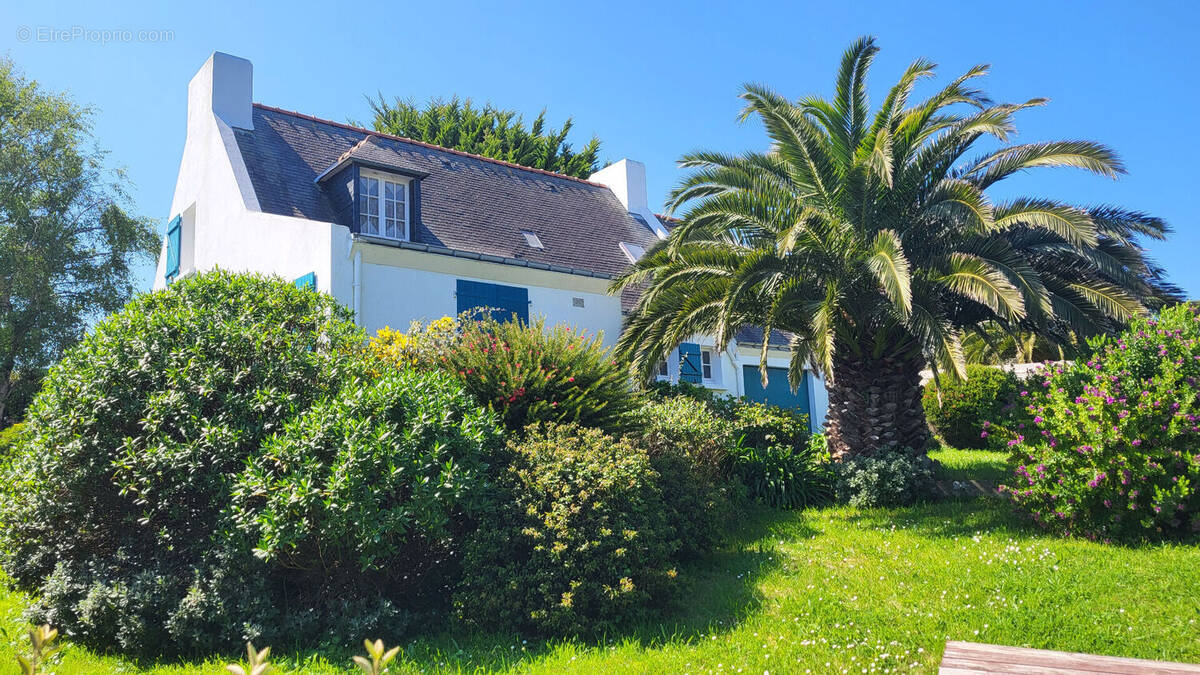 Maison à SAUZON