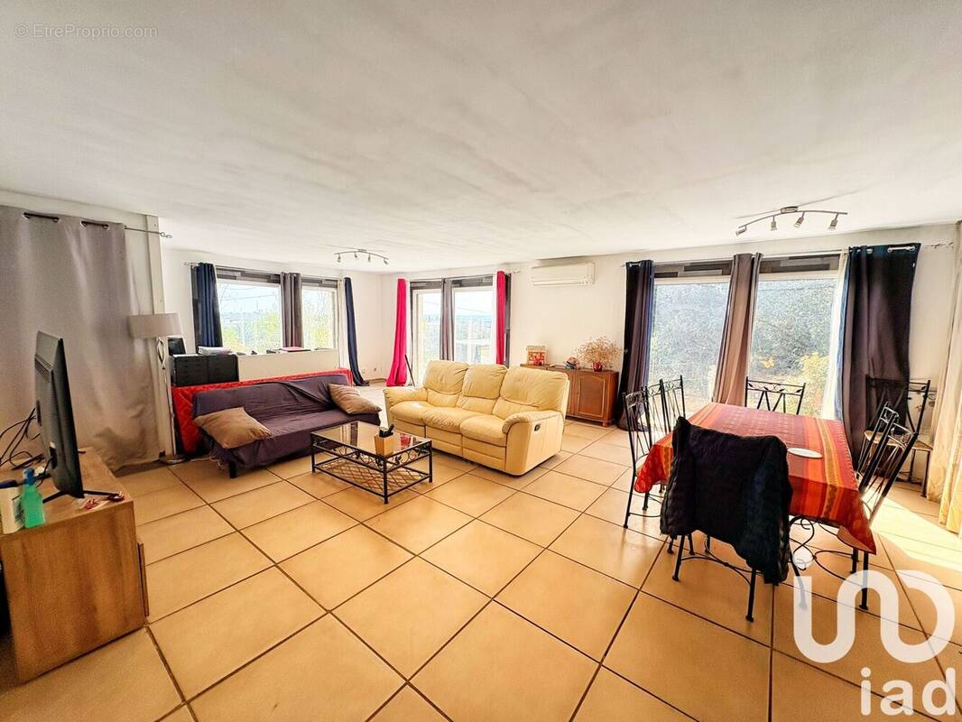 Photo 1 - Maison à MILHAUD