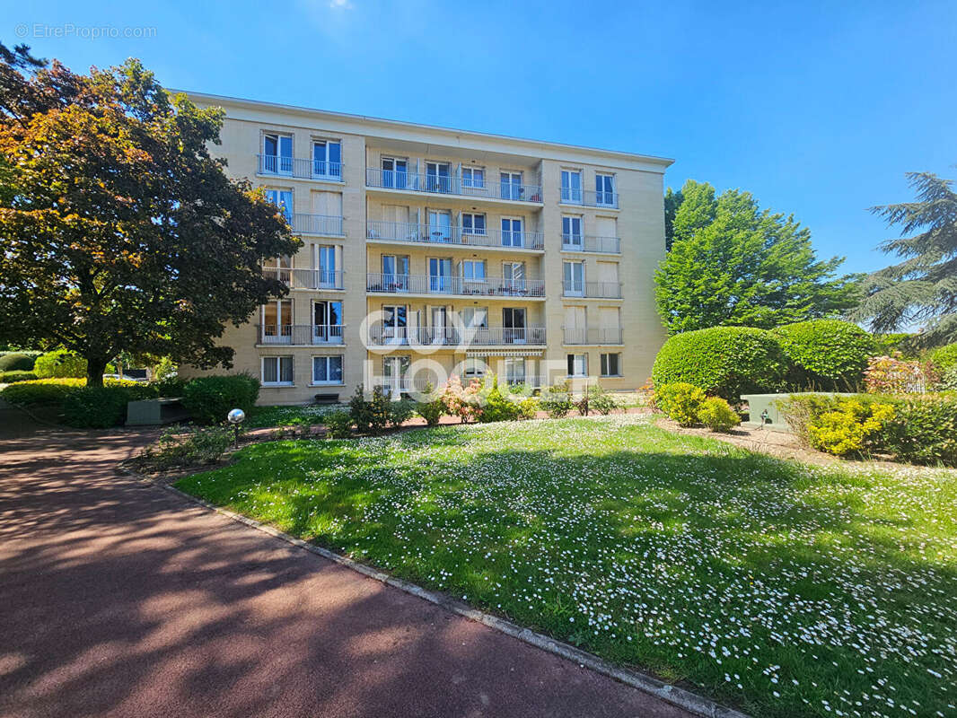 Appartement à COMPIEGNE