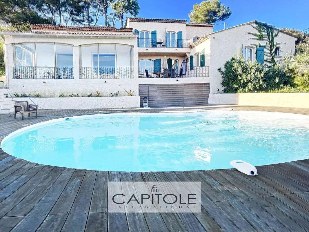 Maison à VALLAURIS