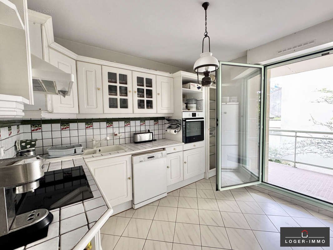 Appartement à SAINT-MAUR-DES-FOSSES