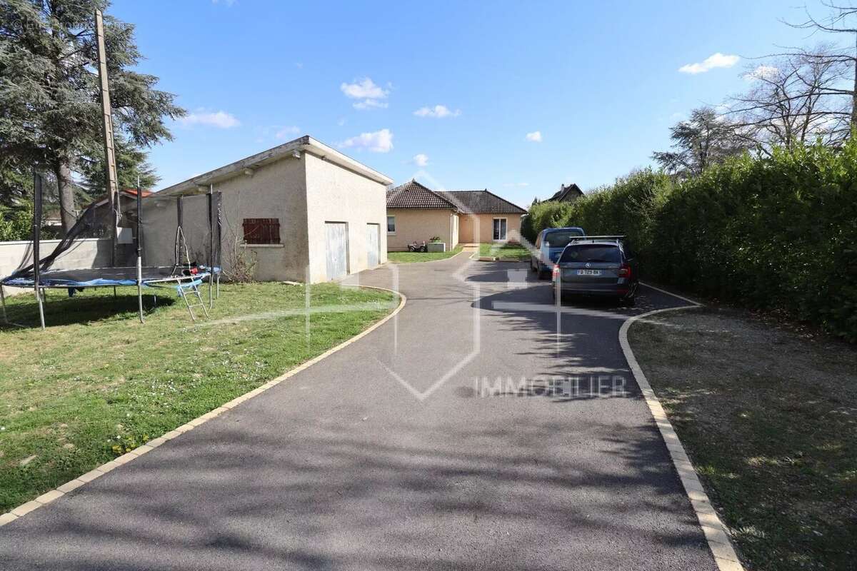 Maison à BEAUREPAIRE