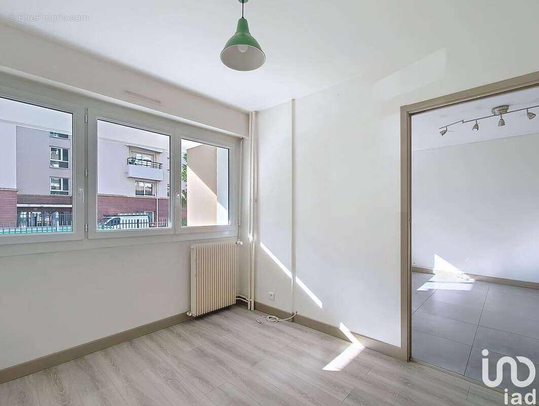 Photo 5 - Appartement à LYON-8E