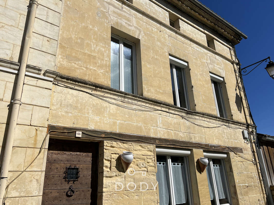 Maison à BEAUMONT-DU-PERIGORD