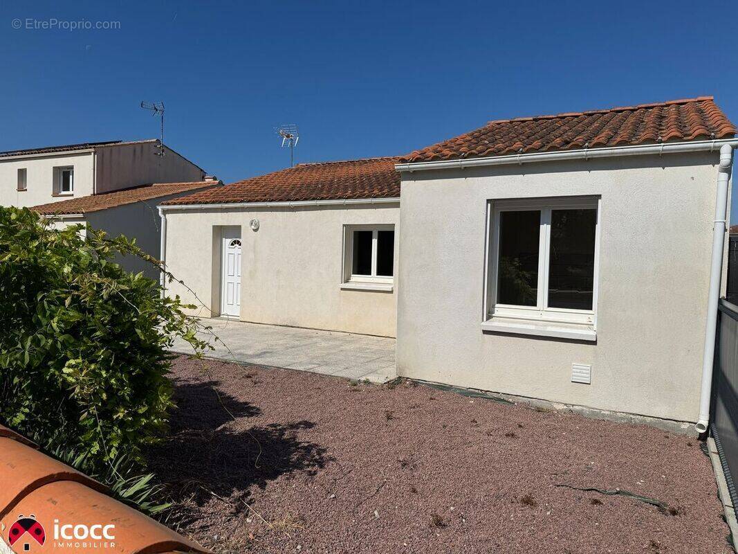 Maison à L&#039;AIGUILLON-SUR-MER