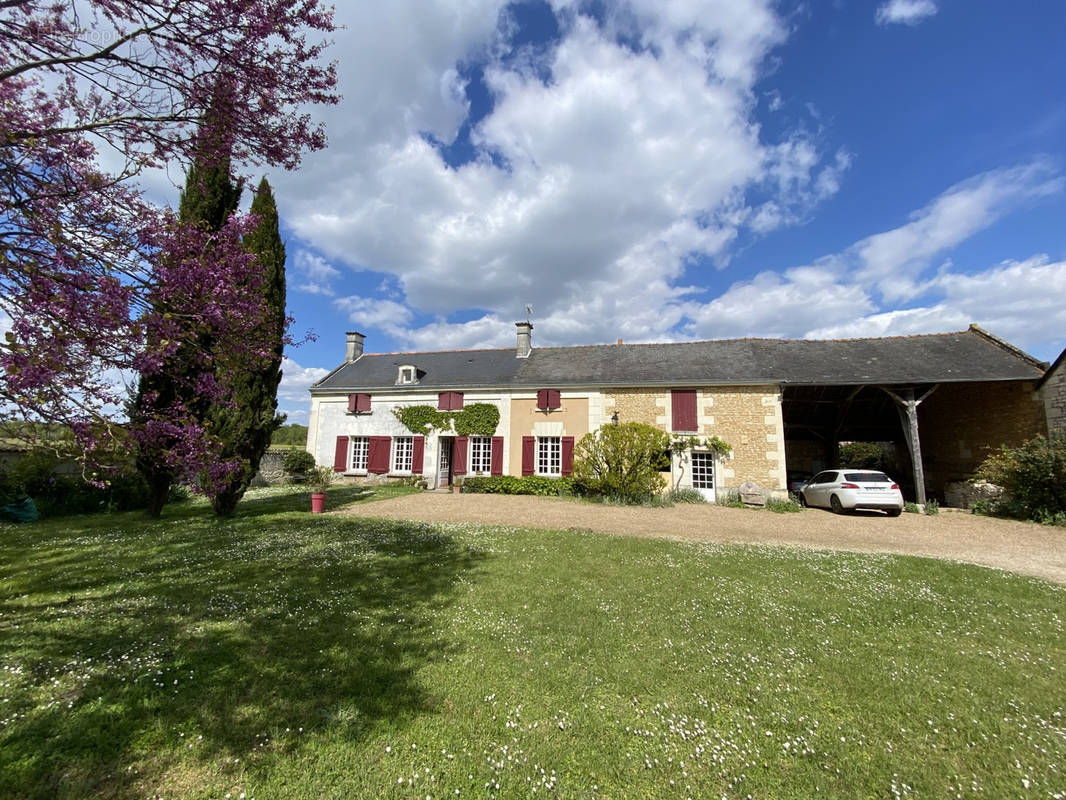 Maison à FONTEVRAUD-L&#039;ABBAYE