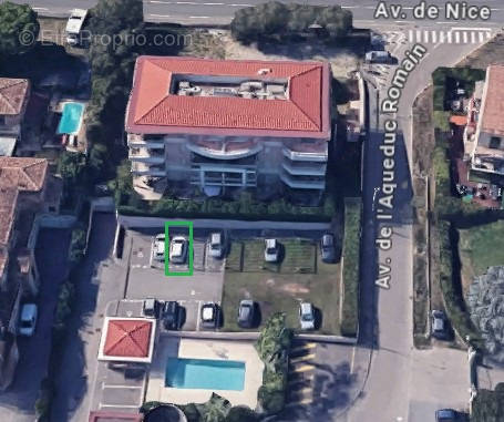 Parking à ANTIBES