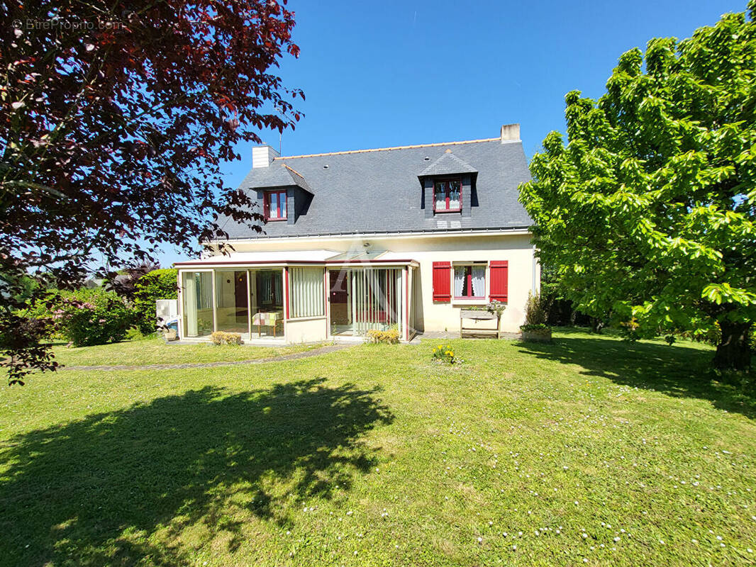 Maison à NOZAY