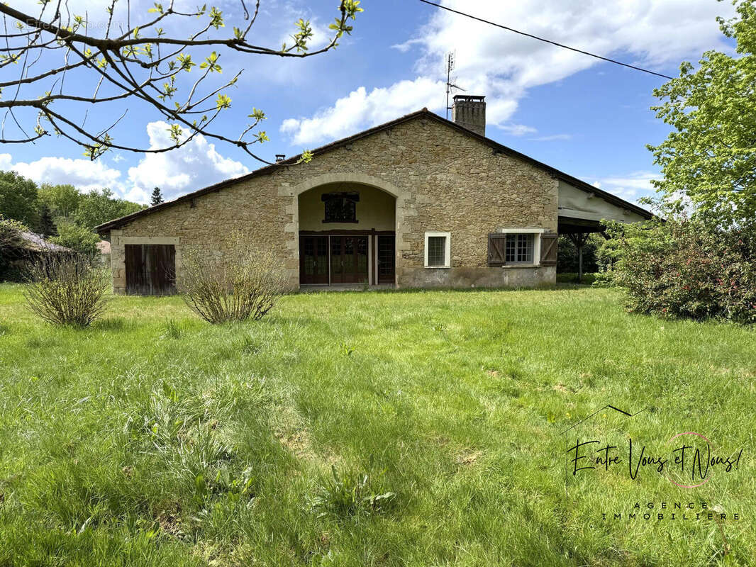 Maison à BAZAS