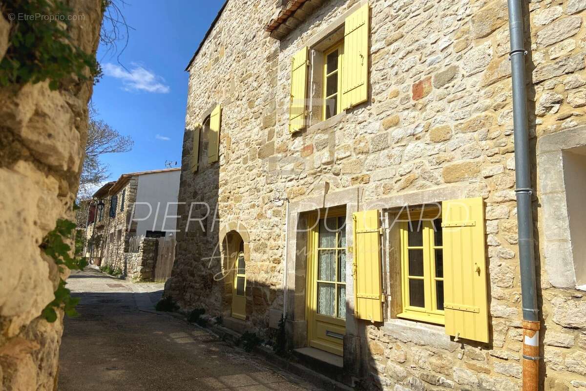 Maison à GARRIGUES-SAINTE-EULALIE