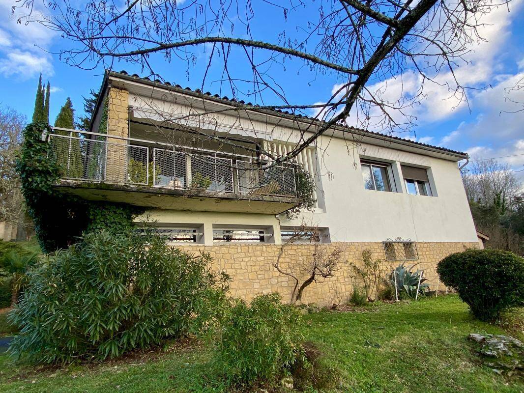 Maison à LE BUGUE
