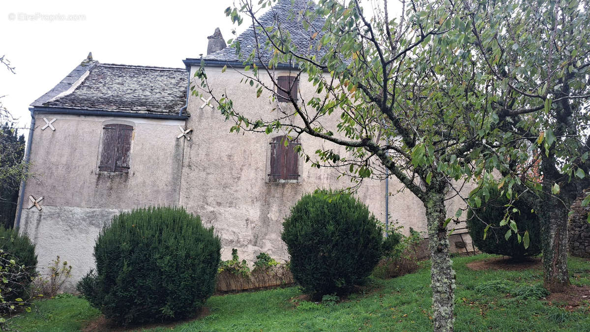 Maison à PUYLAGARDE