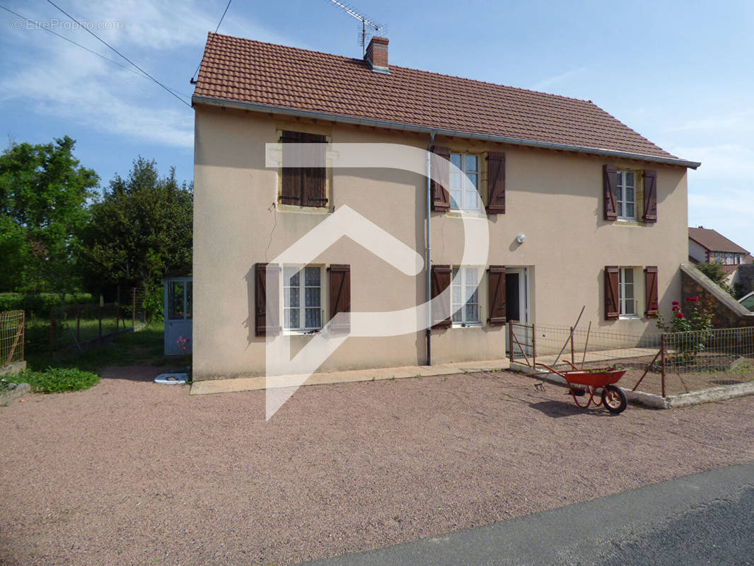 Maison à MARCIGNY