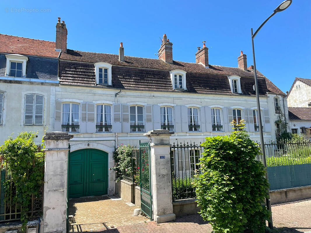 Maison à SAINT-FLORENTIN