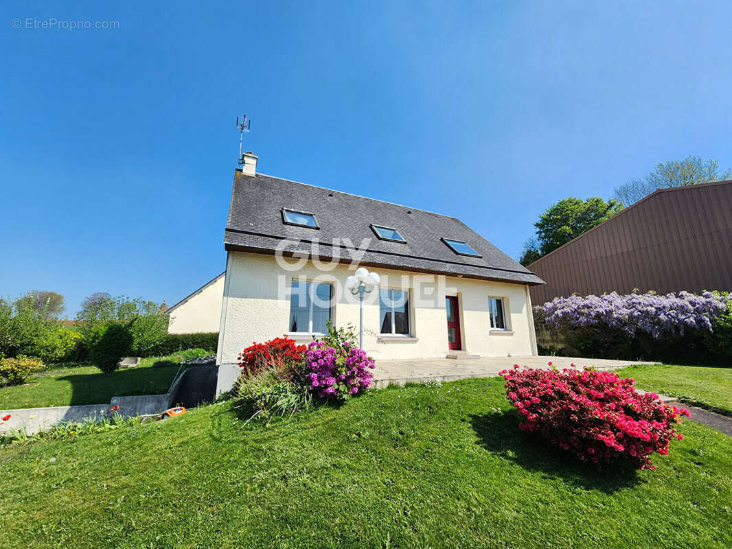 Maison à SOURDEVAL