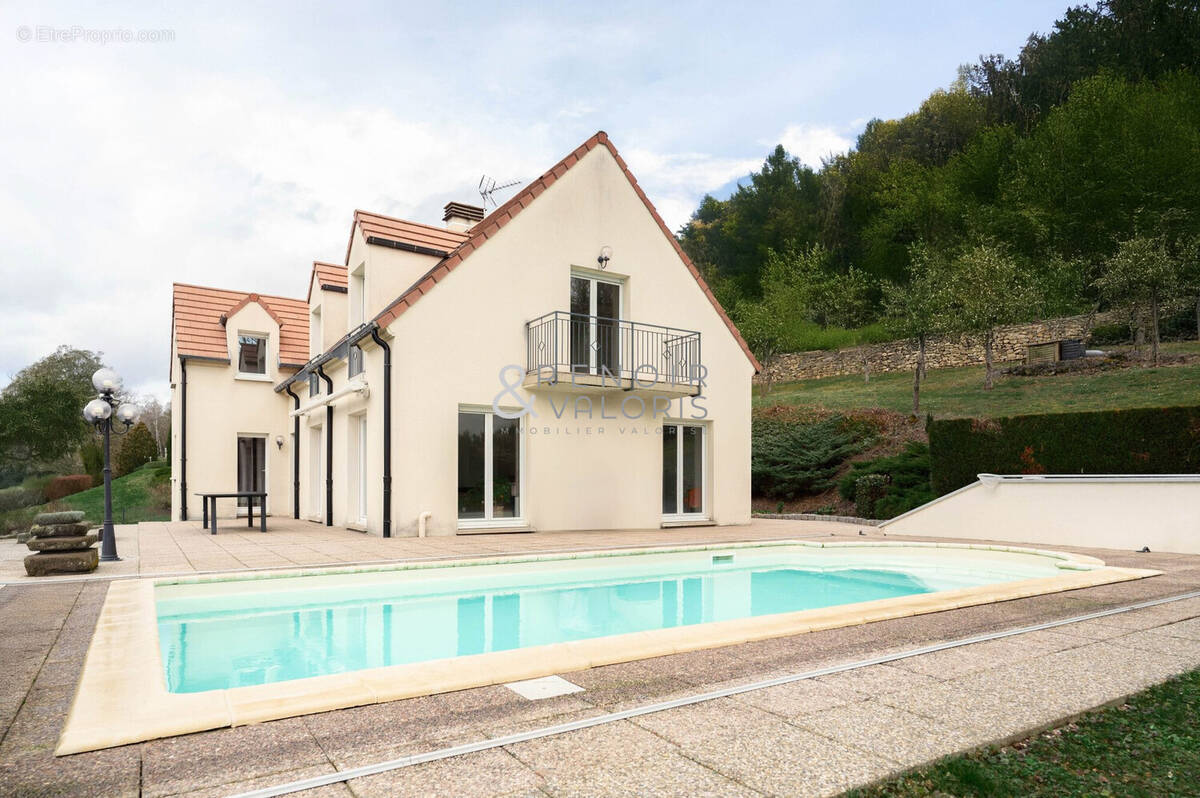 Maison à MALZEVILLE