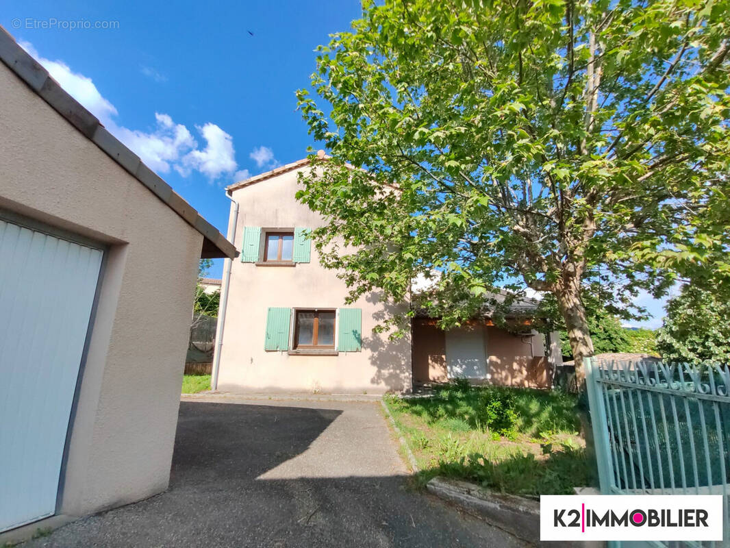 Maison à PRIVAS